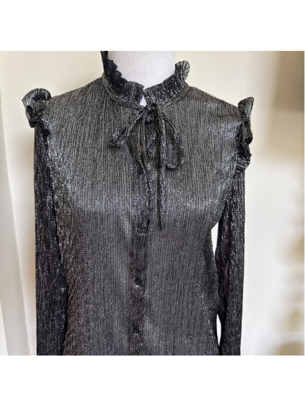 Maje Clunny Argent Sheer Silver Ruffled Neck Long Sleeved Blouse Black SZ 3 NWT